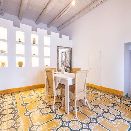 Appartamento Matilde Racale Bagian luar foto