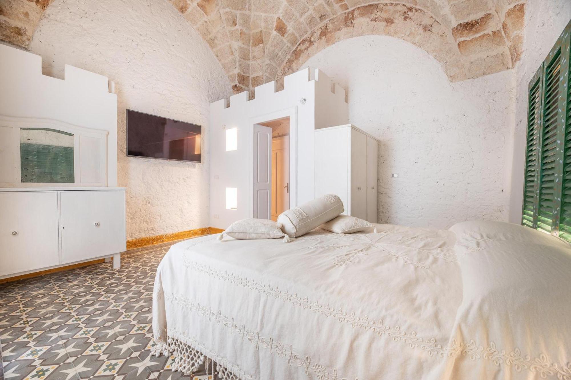 Appartamento Matilde Racale Bagian luar foto